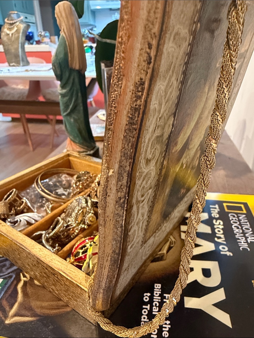 MELE vintage wood jewelry box with jewelry- reimagined - Picture 2 of 5